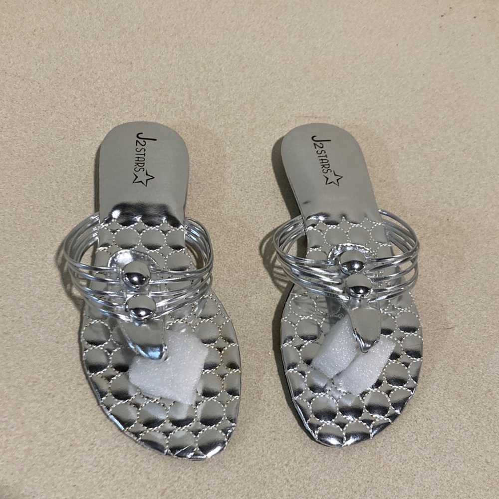 Sandles